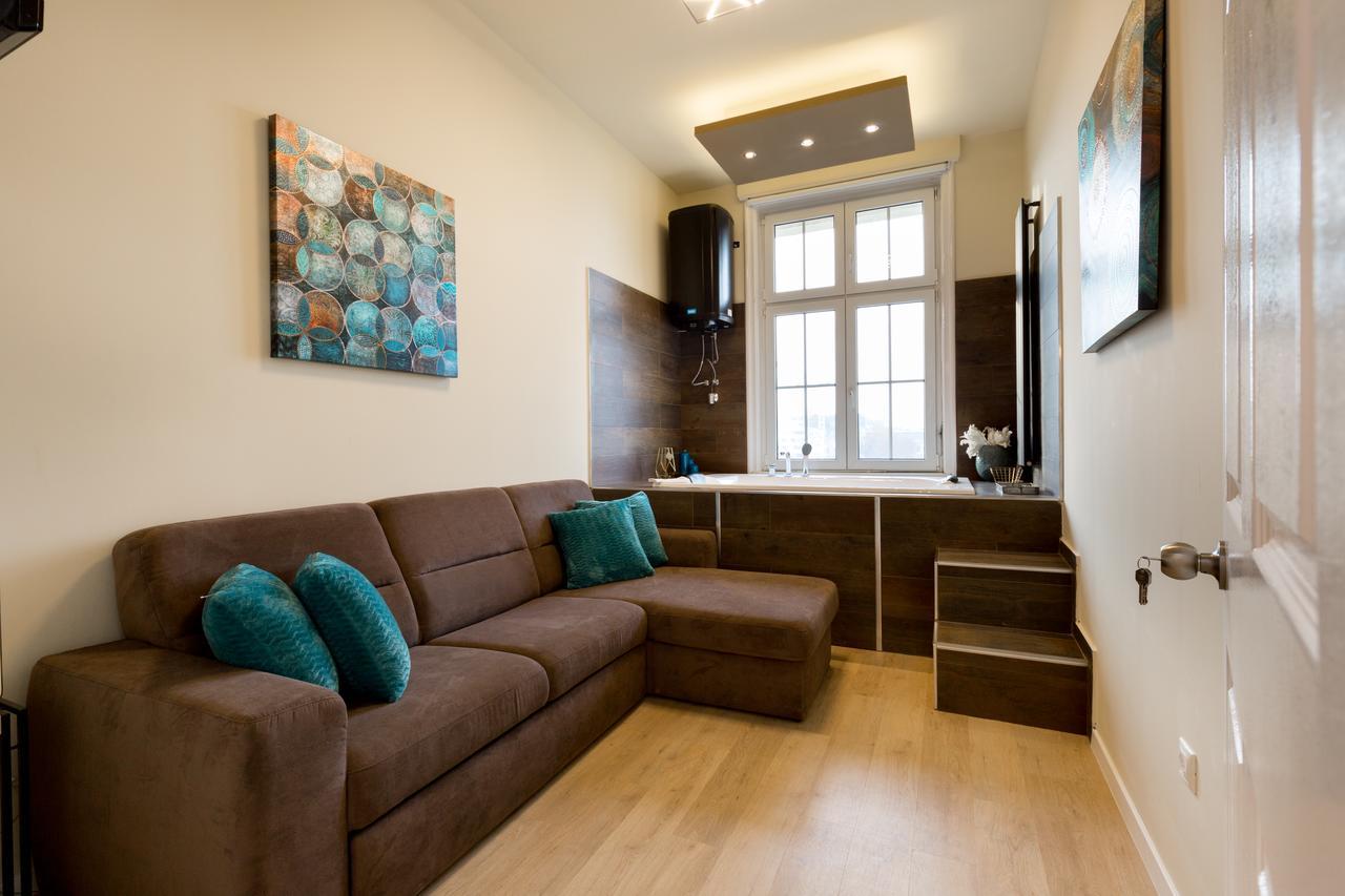 Luxury Dream Home In The Absolute Center Будапеща Екстериор снимка